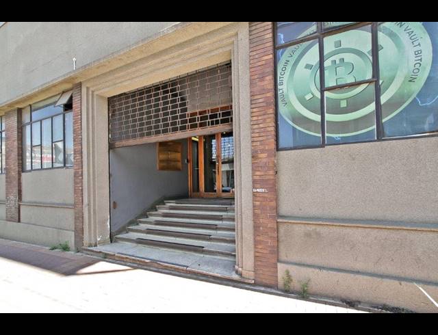 1 BEDROOM APARTMENT FOR SALE IN MABONENG